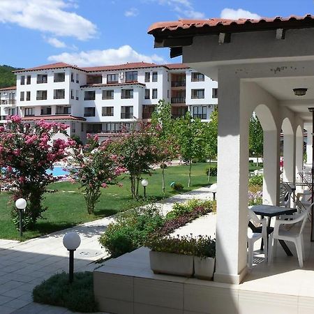 Harmony Hills Poseidon Apartment Rogachevo ภายนอก รูปภาพ